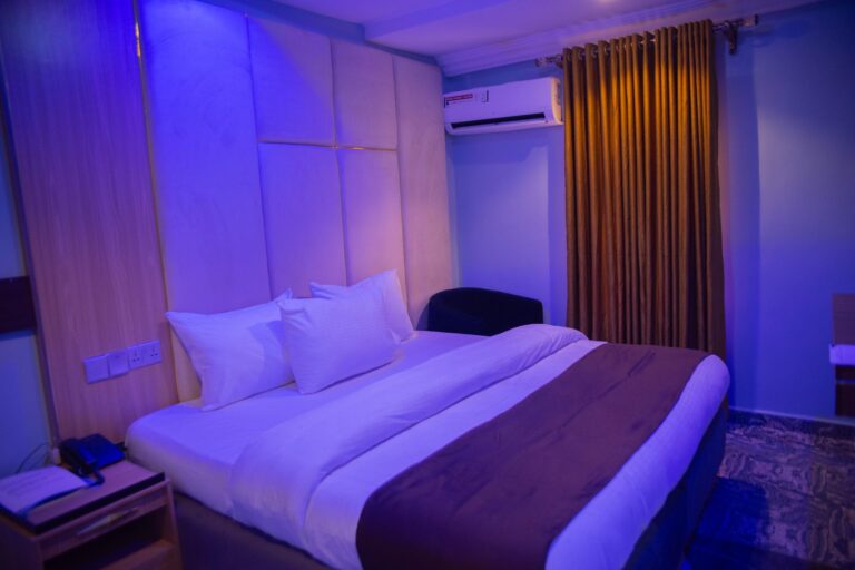 NEW TALAND HOTEL & APARTMENT